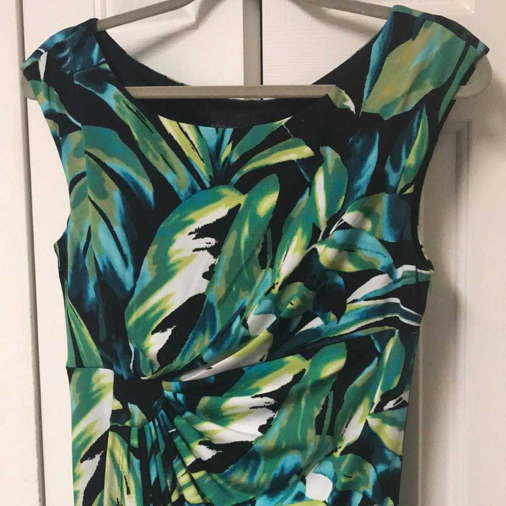 Multi-colored dress - Picture 3 of 5